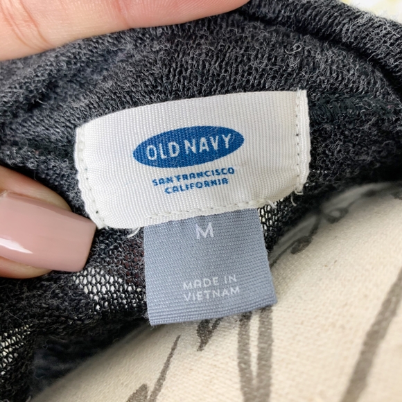 Old Navy Lightweight Heathered Gray Cowl Neck Top Women's M Dolman Sleeves EUC! - Picture 5 of 7